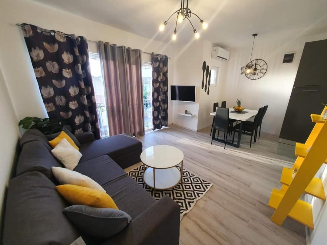 Apartments Mena Bibinje Dış mekan fotoğraf
